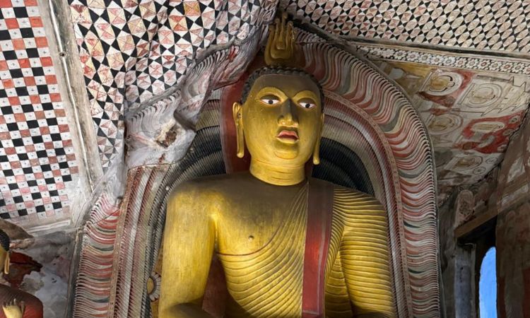 Buddha im Höhlentempel
