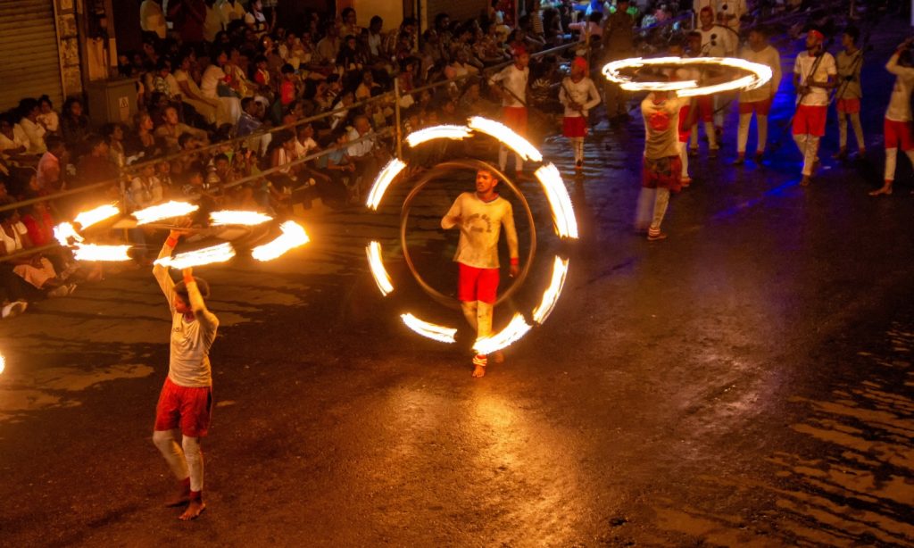 Kandy Perahera